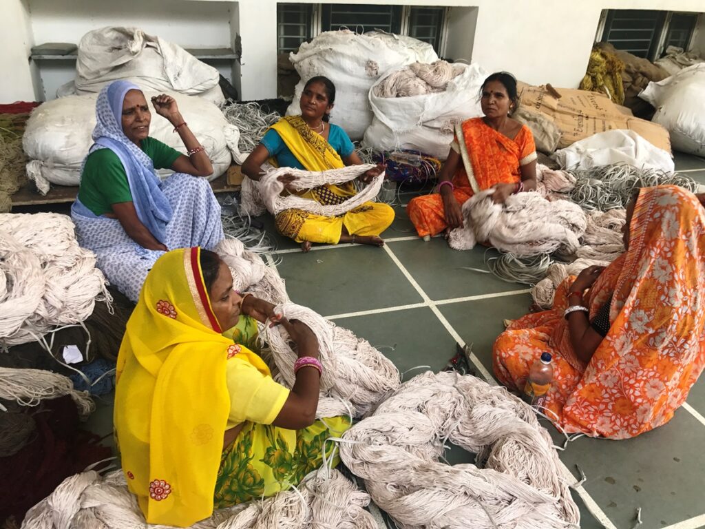 making rugs with wool