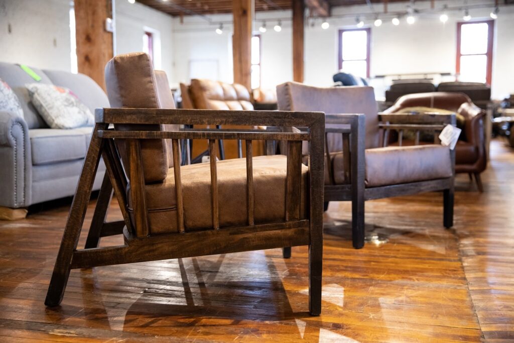 Classic Home refined living room sofa and seating with transitional design