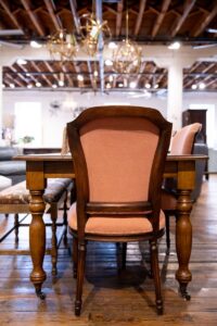 Sarreid chair